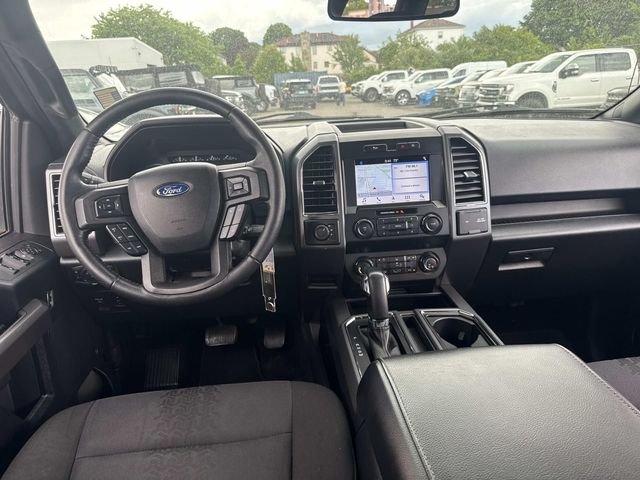 Used 2019 Agate Black Metallic Ford XLT image 19