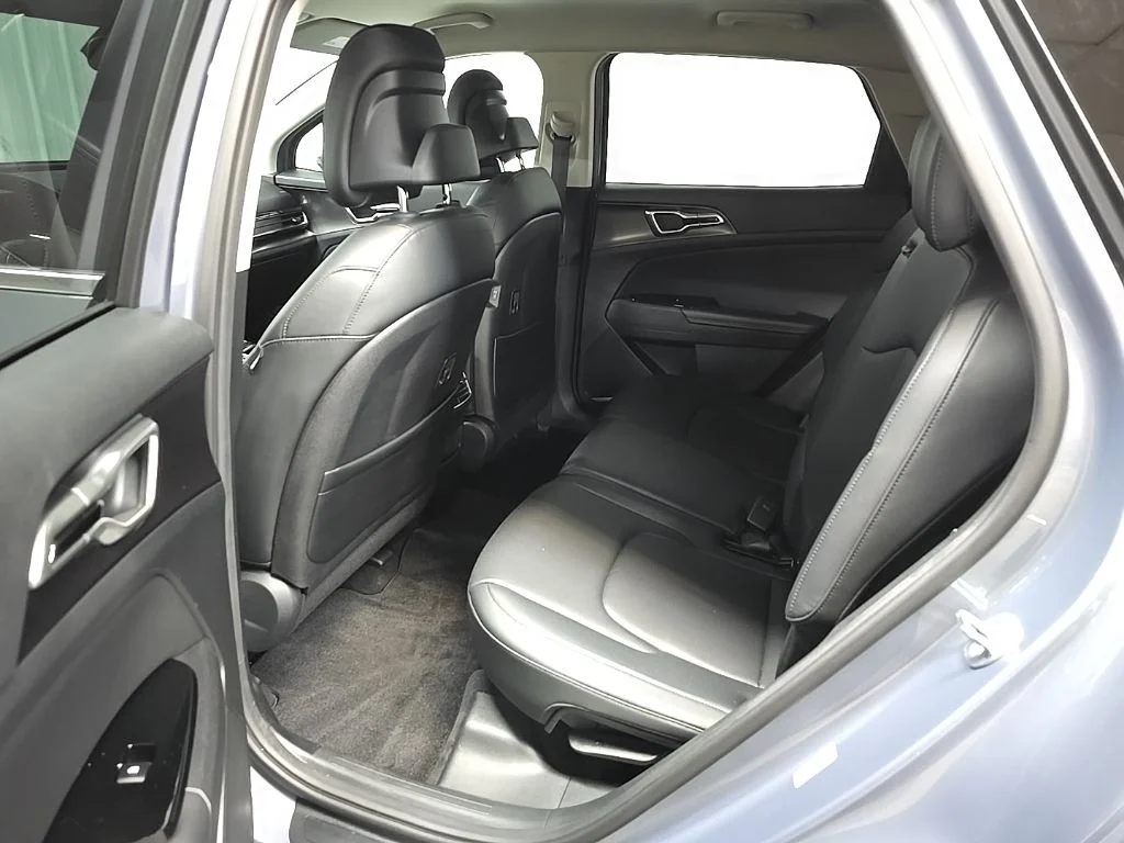Used 2023 Silver Kia EX image 30