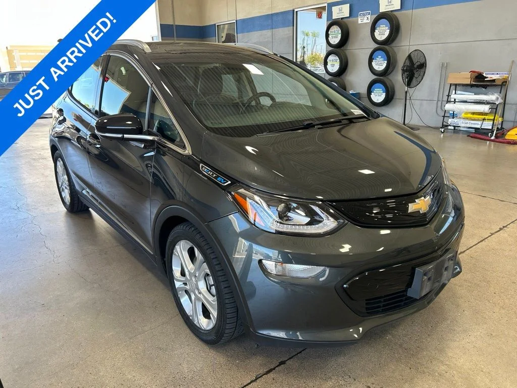 Used 2020 Chevrolet Bolt EV Premier with VIN 1G1FZ6S06L4143766 for sale in Henderson, NV