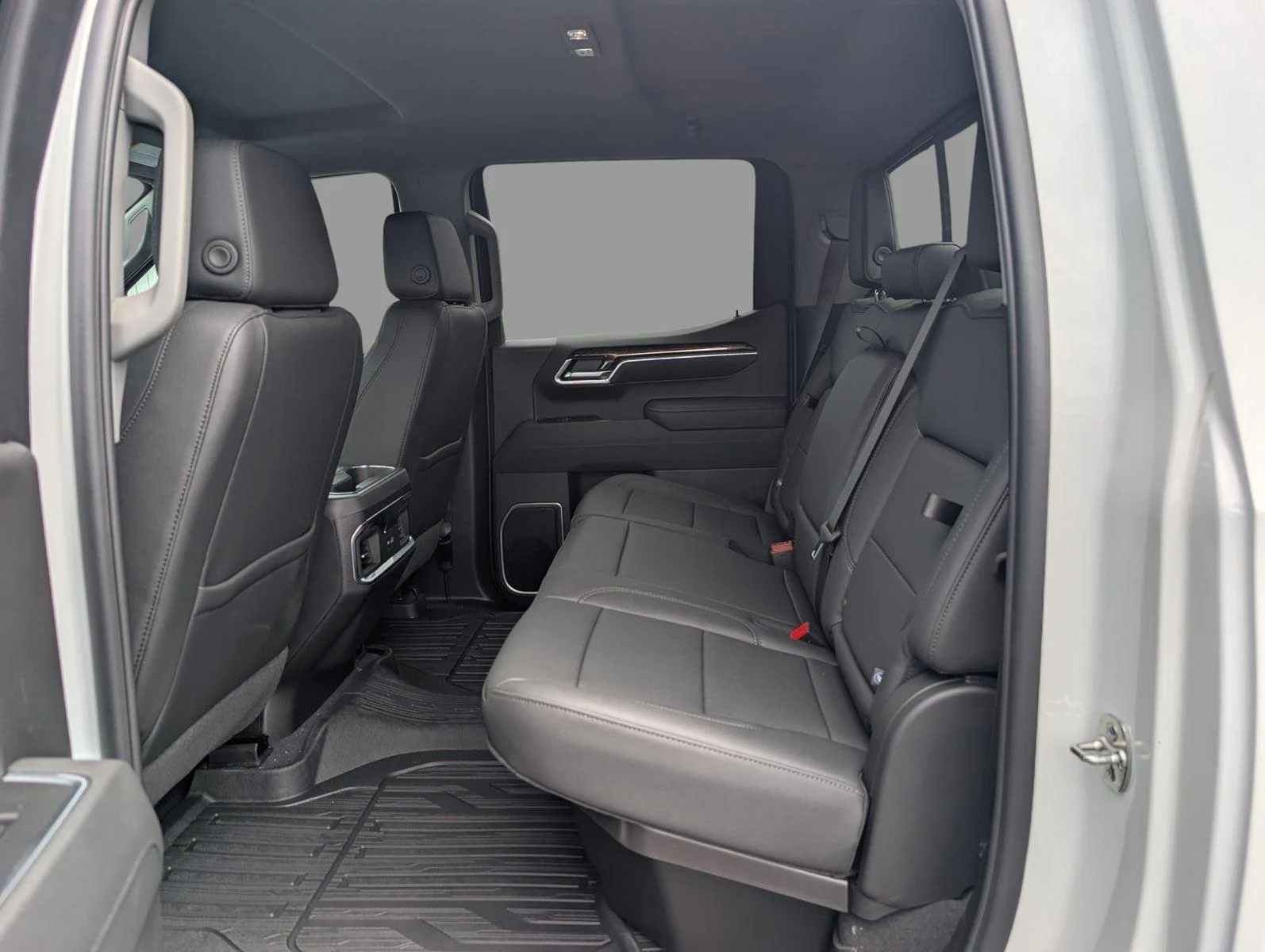 New 2026 Summit White GMC Elevation image 34