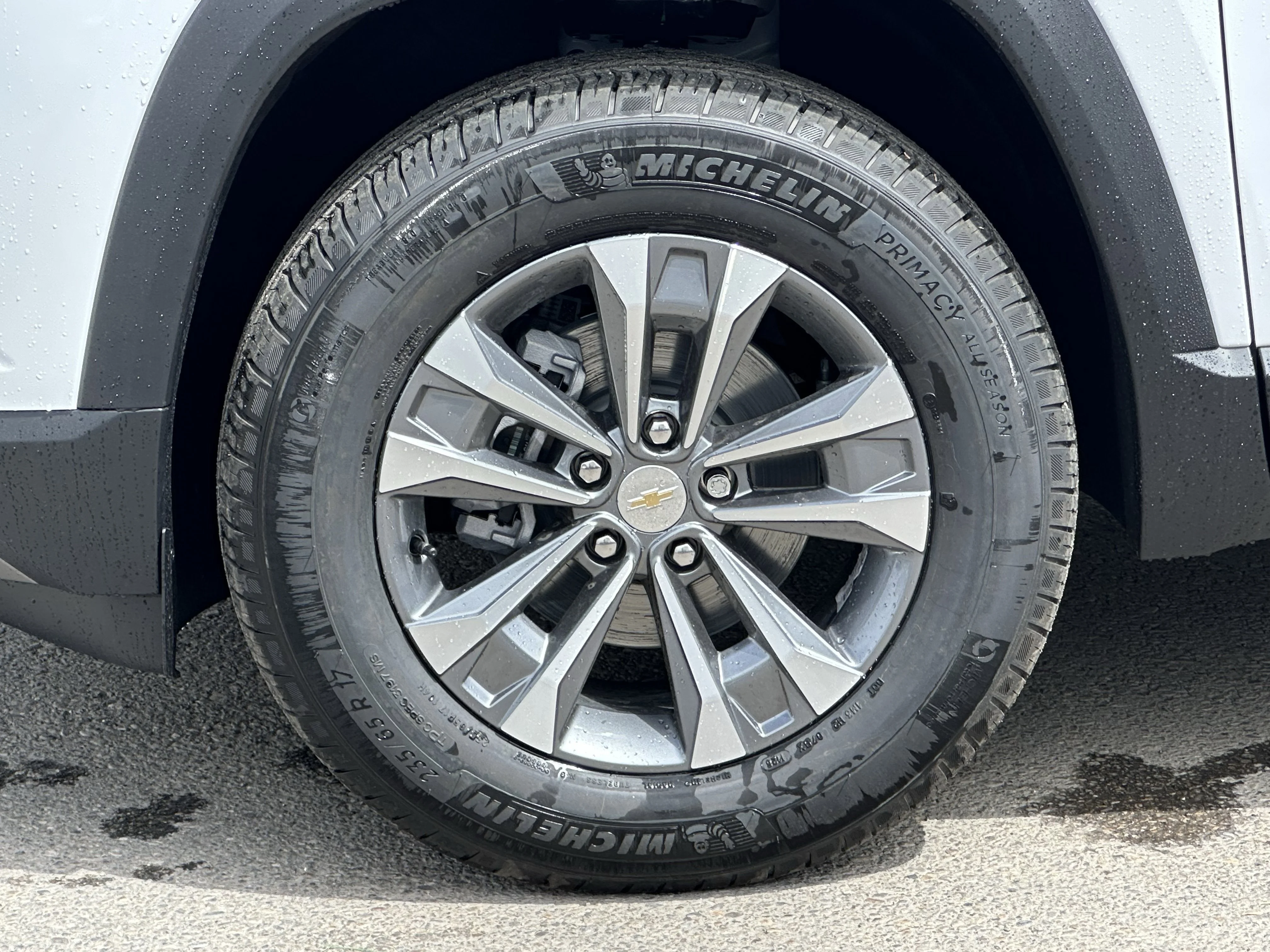 New 2026 Summit White Chevrolet AWD LT image 6