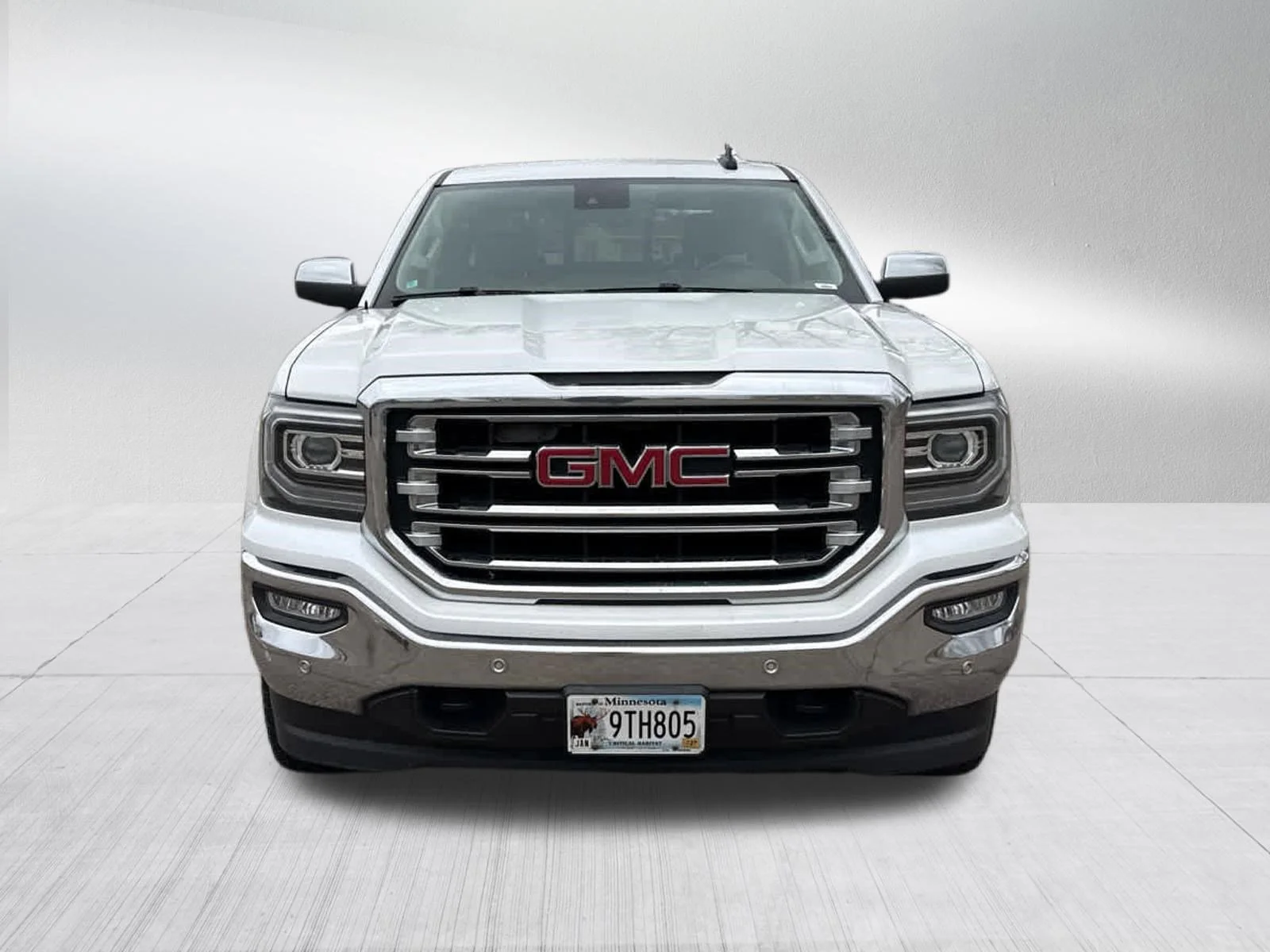 Used 2017 GMC Sierra 1500 SLT with VIN 3GTU2NEJ3HG131926 for sale in Brooklyn Center, Minnesota