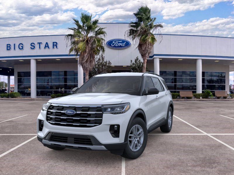 New 2026 Space White Metallic Ford Active image 2
