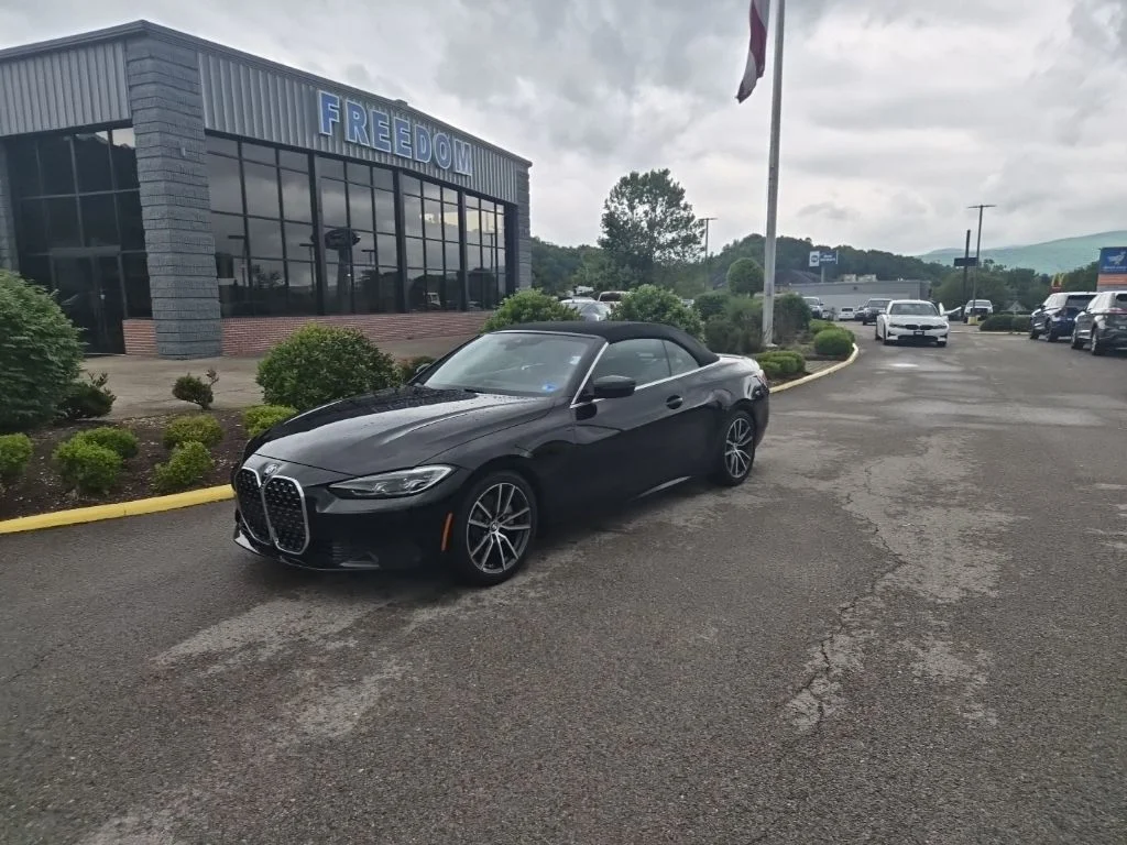 2024 BMW 4 Series 430i Convertible's photo