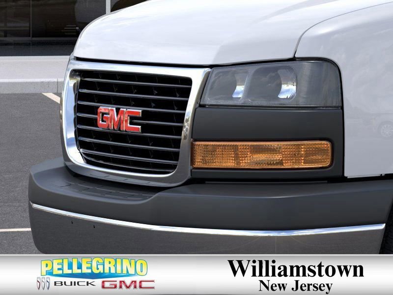 2025 GMC Savana Cargo Work Van - Photo 13