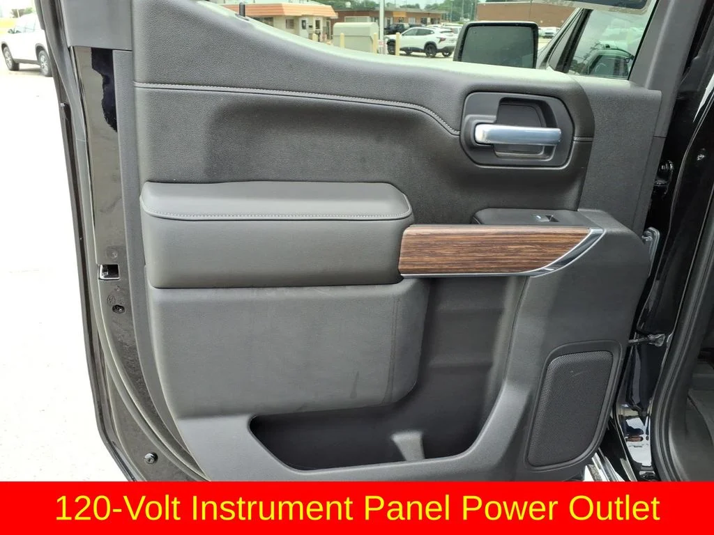 Used 2021 Black Chevrolet High Country image 32