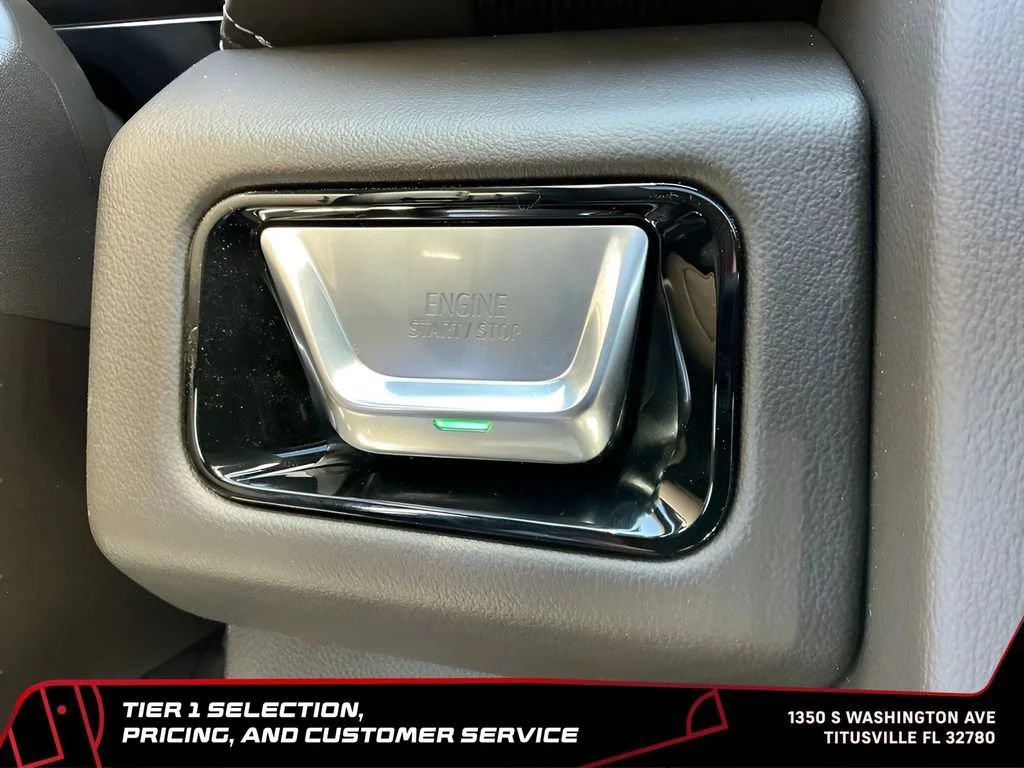 New 2026 Sterling Metallic GMC Elevation image 29