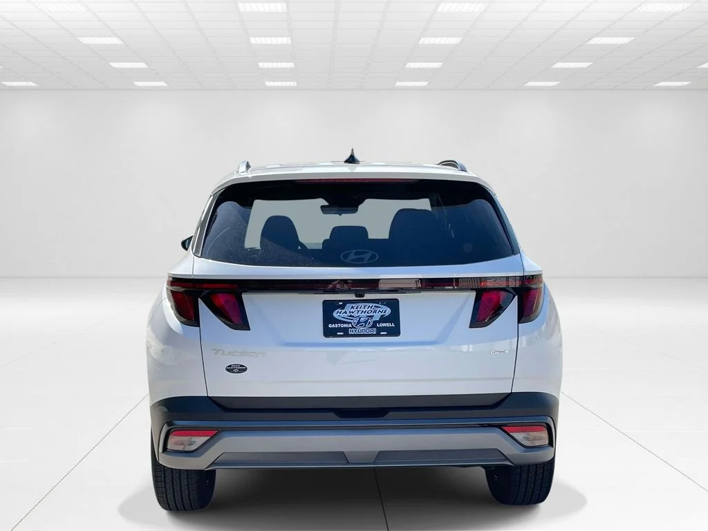 New 2026 White Hyundai SEL image 5