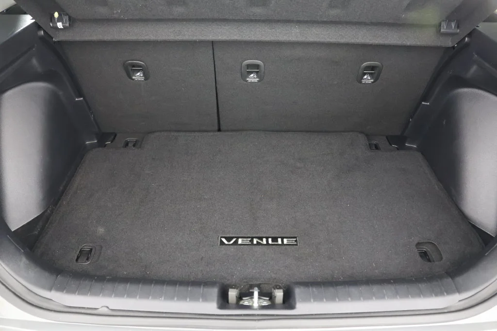 Used 2023 Galactic Gray Hyundai SEL image 19