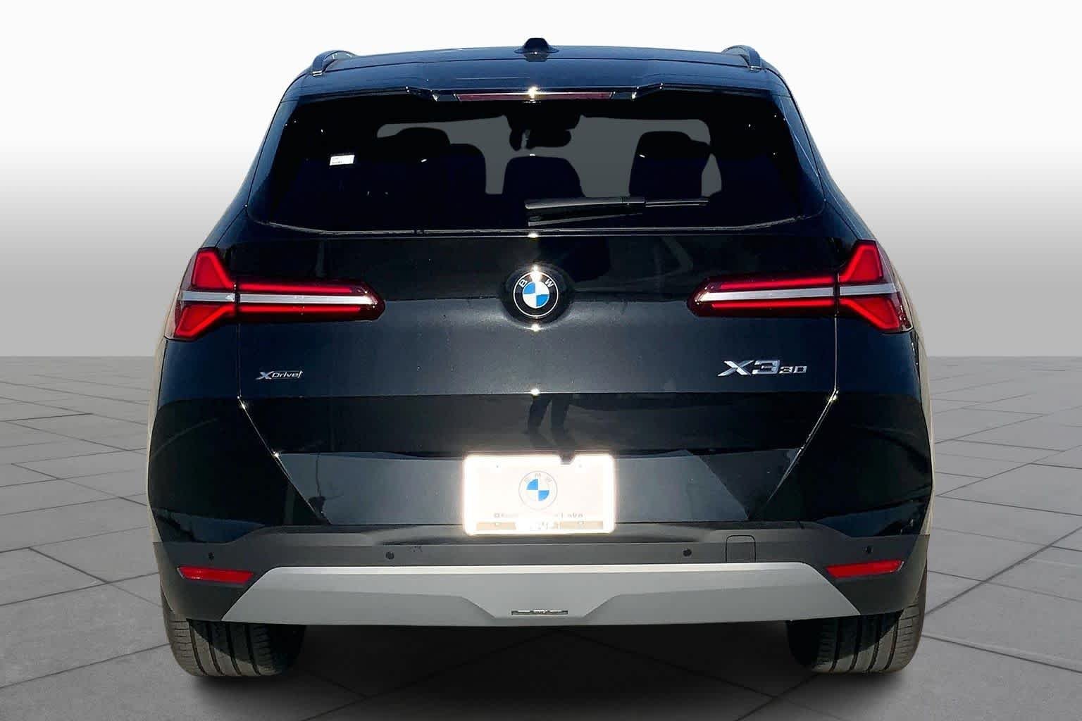 Used 2026 Black Sapphire Metallic BMW 30 xDrive image 4