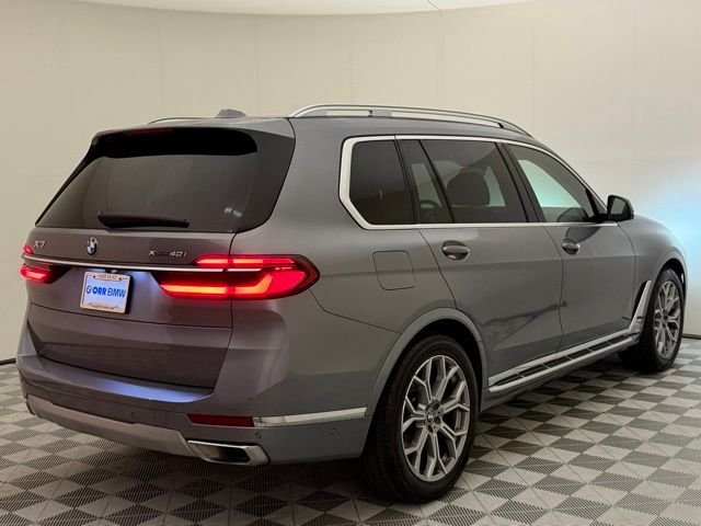 Used 2024 Skyscraper Gray Metallic BMW xDrive40i image 11