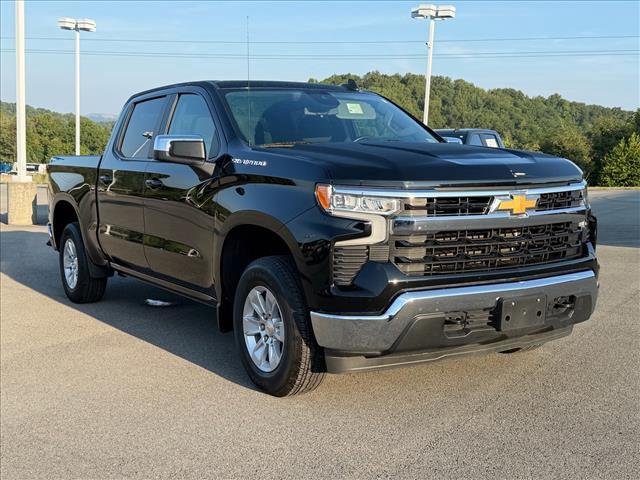 Used 2025 Black Chevrolet LT image 9