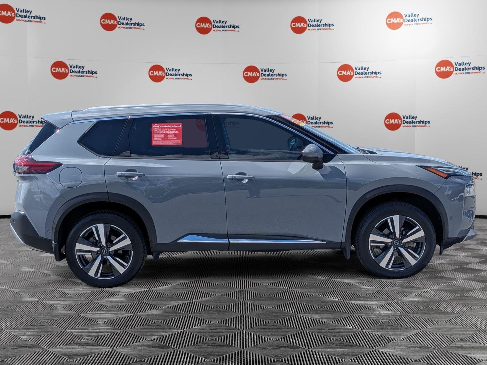 Used 2023 Boulder Gray Pearl Nissan Platinum image 4