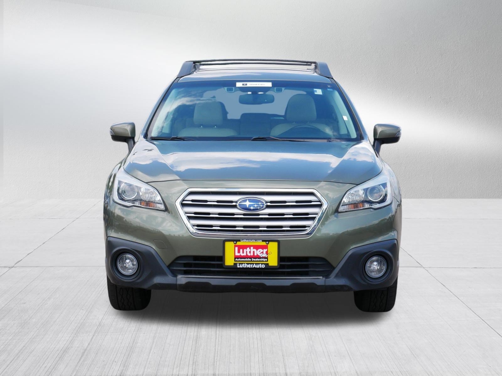 Used 2016 Subaru Outback Limited with VIN 4S4BSANC2G3208252 for sale in Vadnais Heights, Minnesota