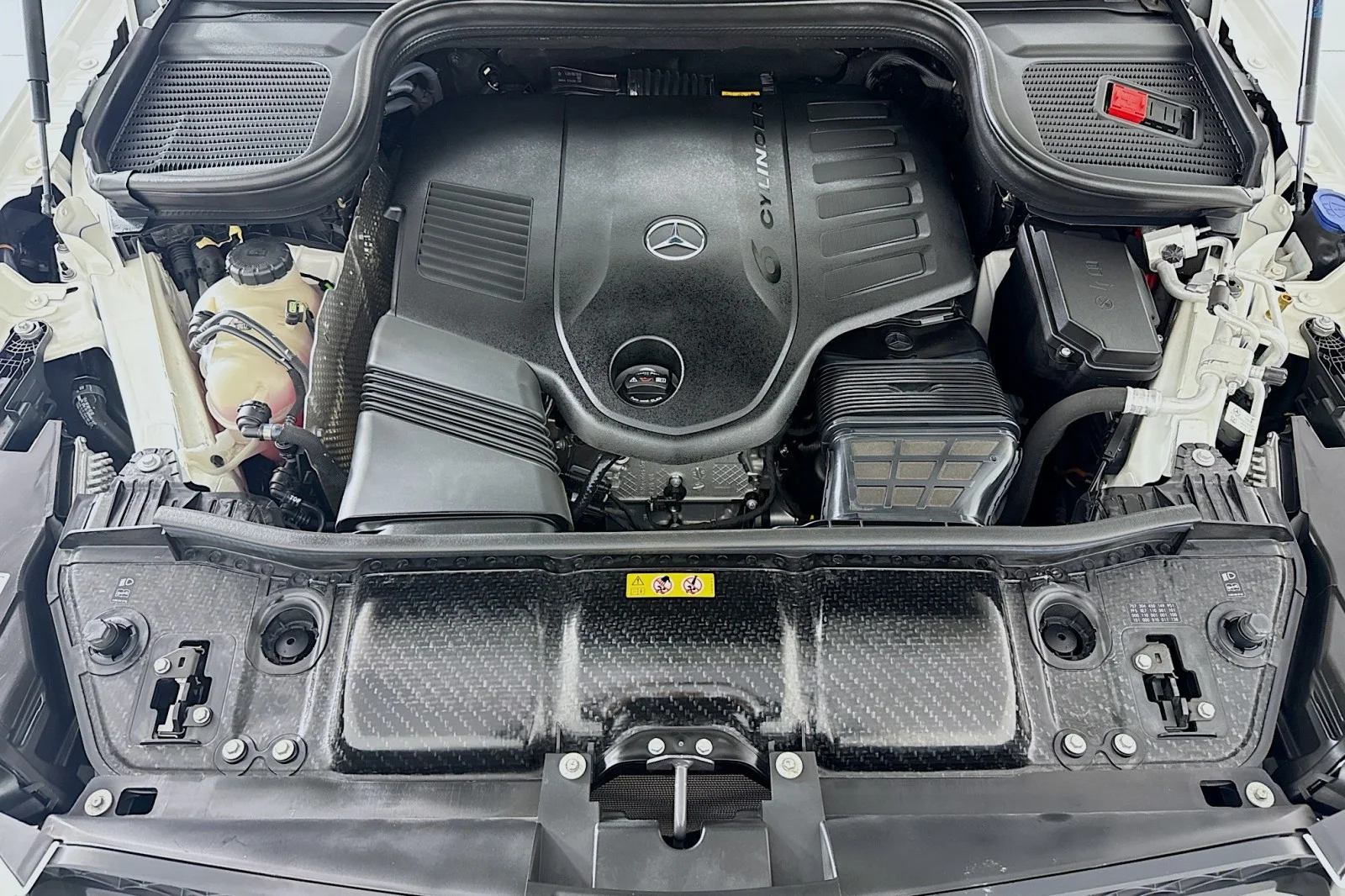 Certified Used 2022 Polar White Mercedes-Benz 450 image 13