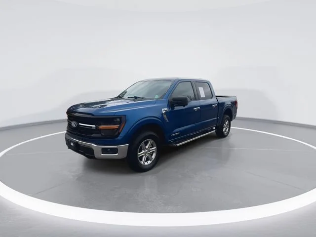 Used 2024 Blue Ford XLT image 5