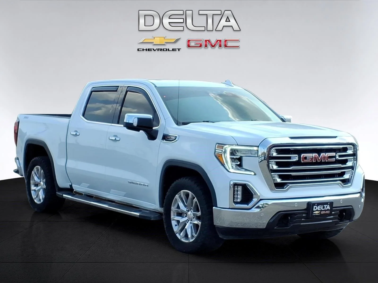 Used 2022 Summit White GMC SLT image 7