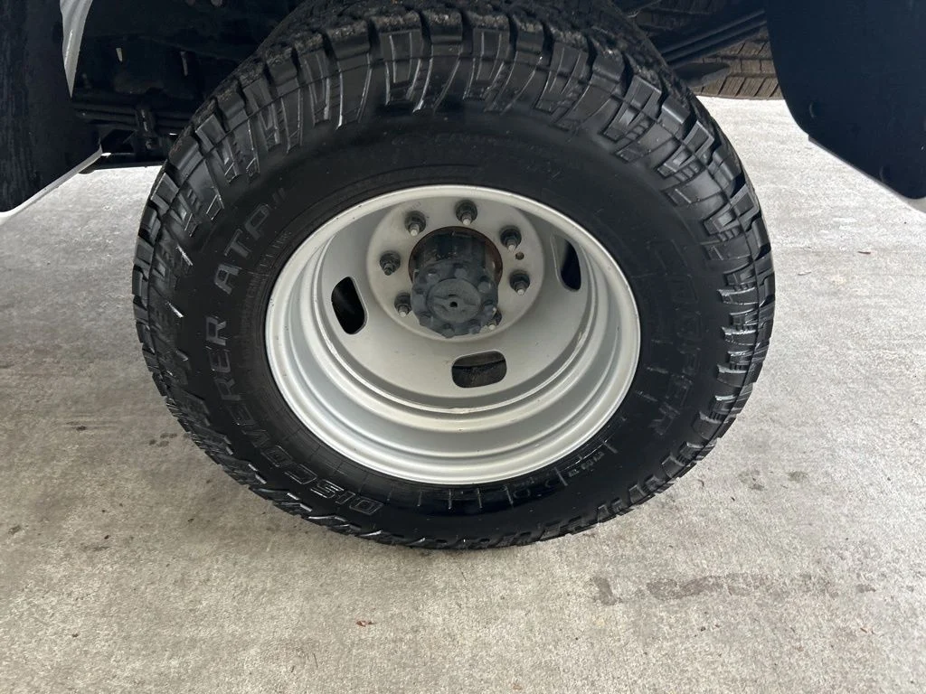 Used 2024 White Ford XLT image 19
