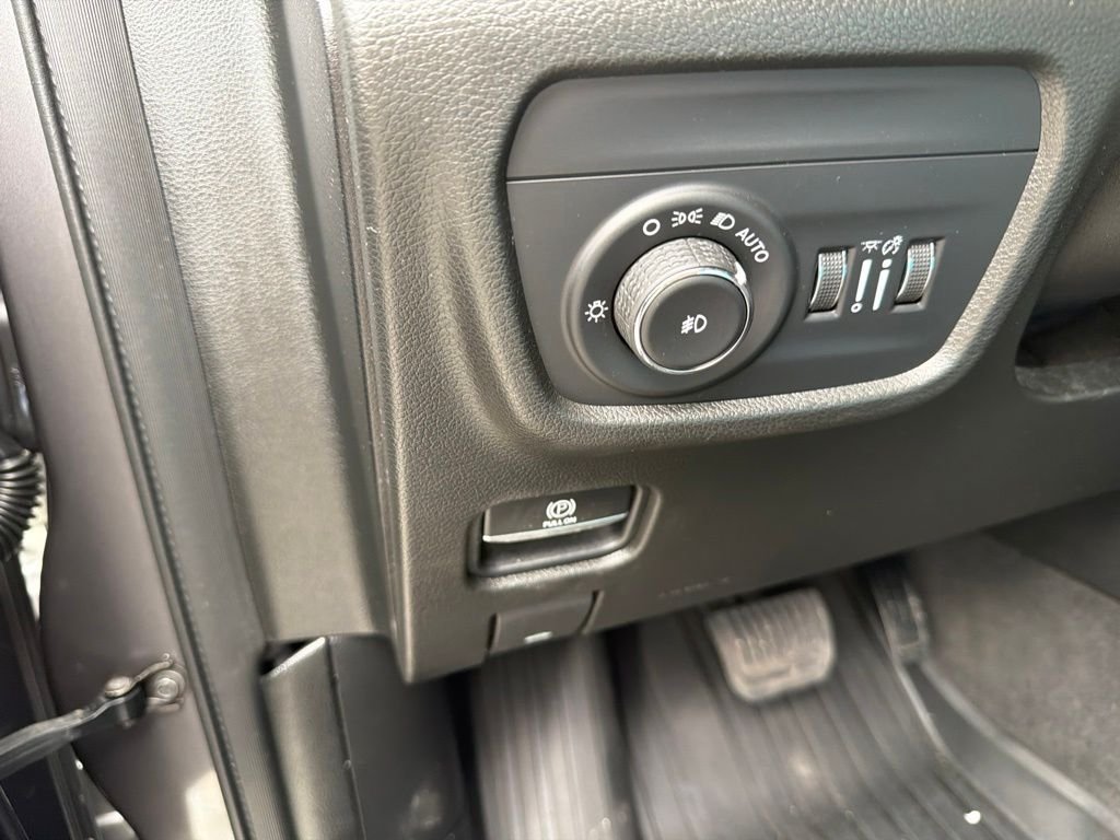 Used 2021 Gray Jeep Overland image 20