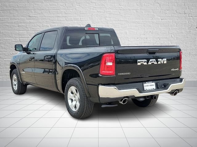New 2026 Diamond Black Crystal Pearl-Coat Exterior Paint RAM Big Horn/Lone Star image 3