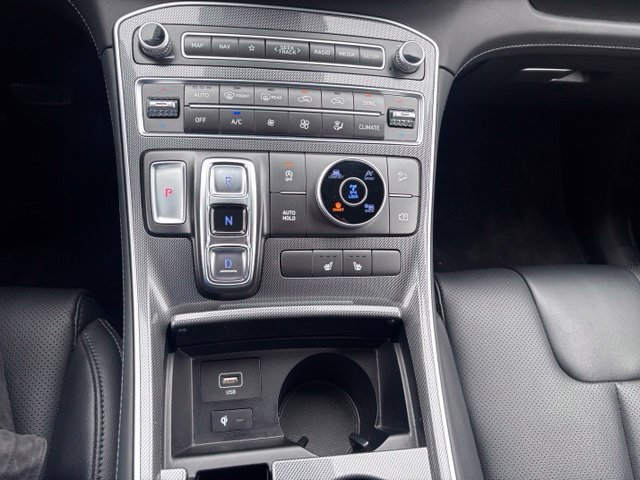 Used 2023 White Hyundai SEL image 34