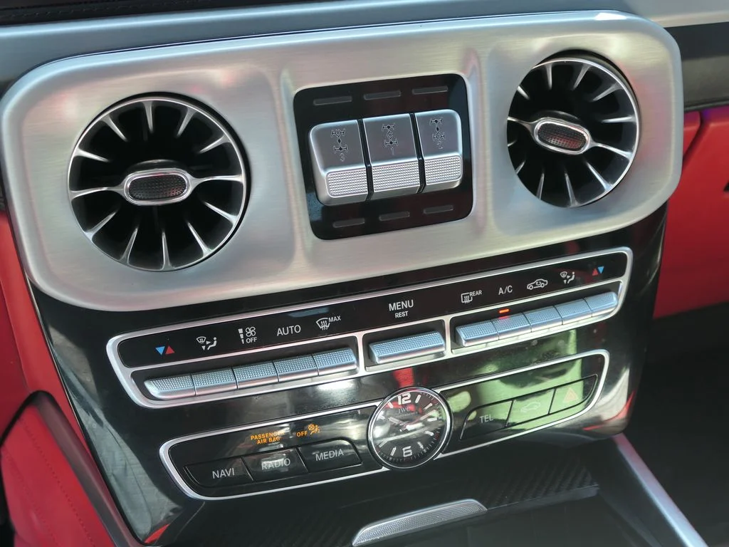 Used 2020  Mercedes-Benz G 63 AMG® image 22