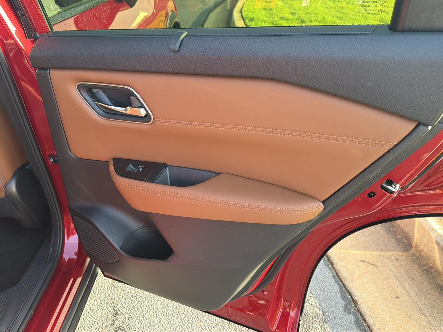 Used 2026 Scarlet Ember Tintcoat Nissan Platinum image 15