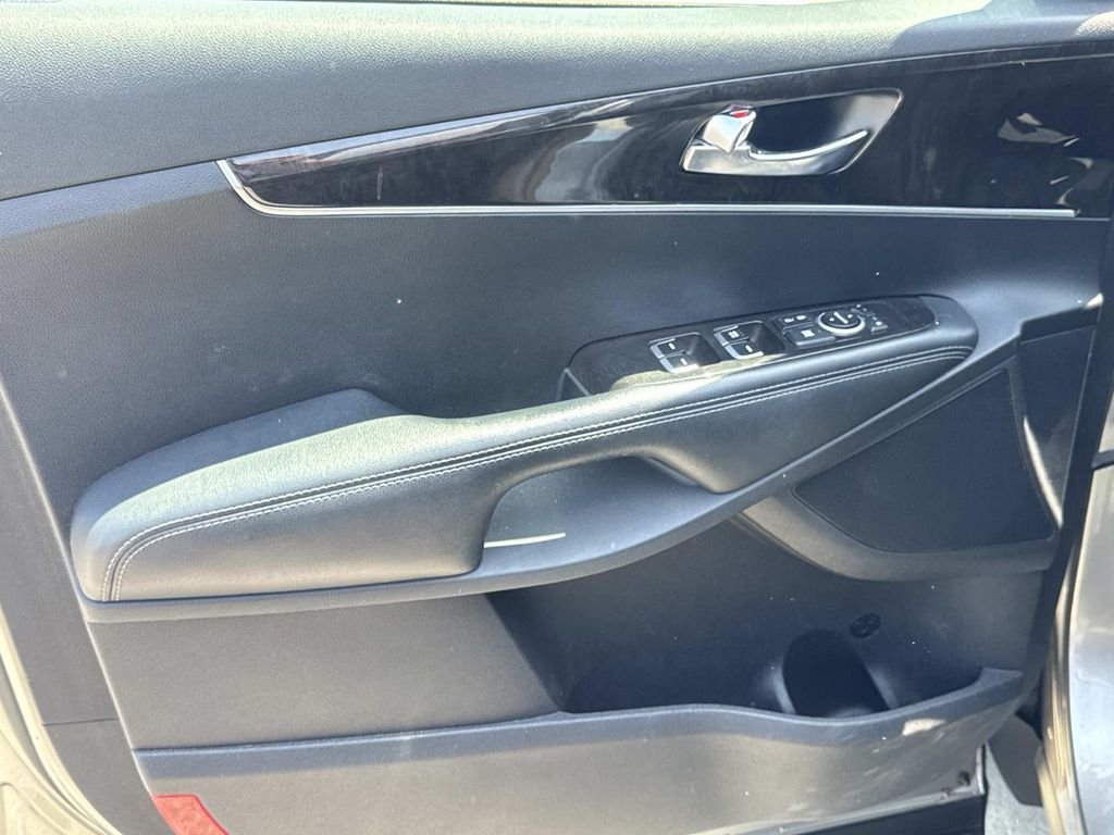 Used 2017 Titanium Silver Kia LX image 16