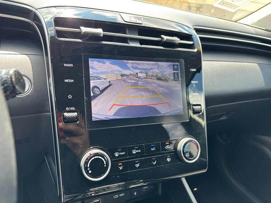Used 2023 Black Hyundai SEL image 27