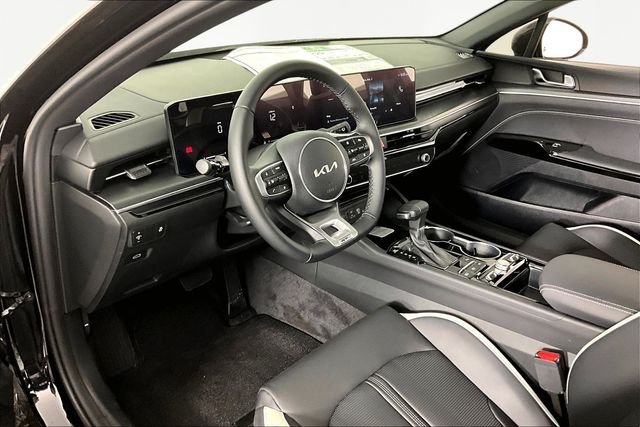 New 2026 Aurora Black Pearl Kia GT-Line AWD image 8