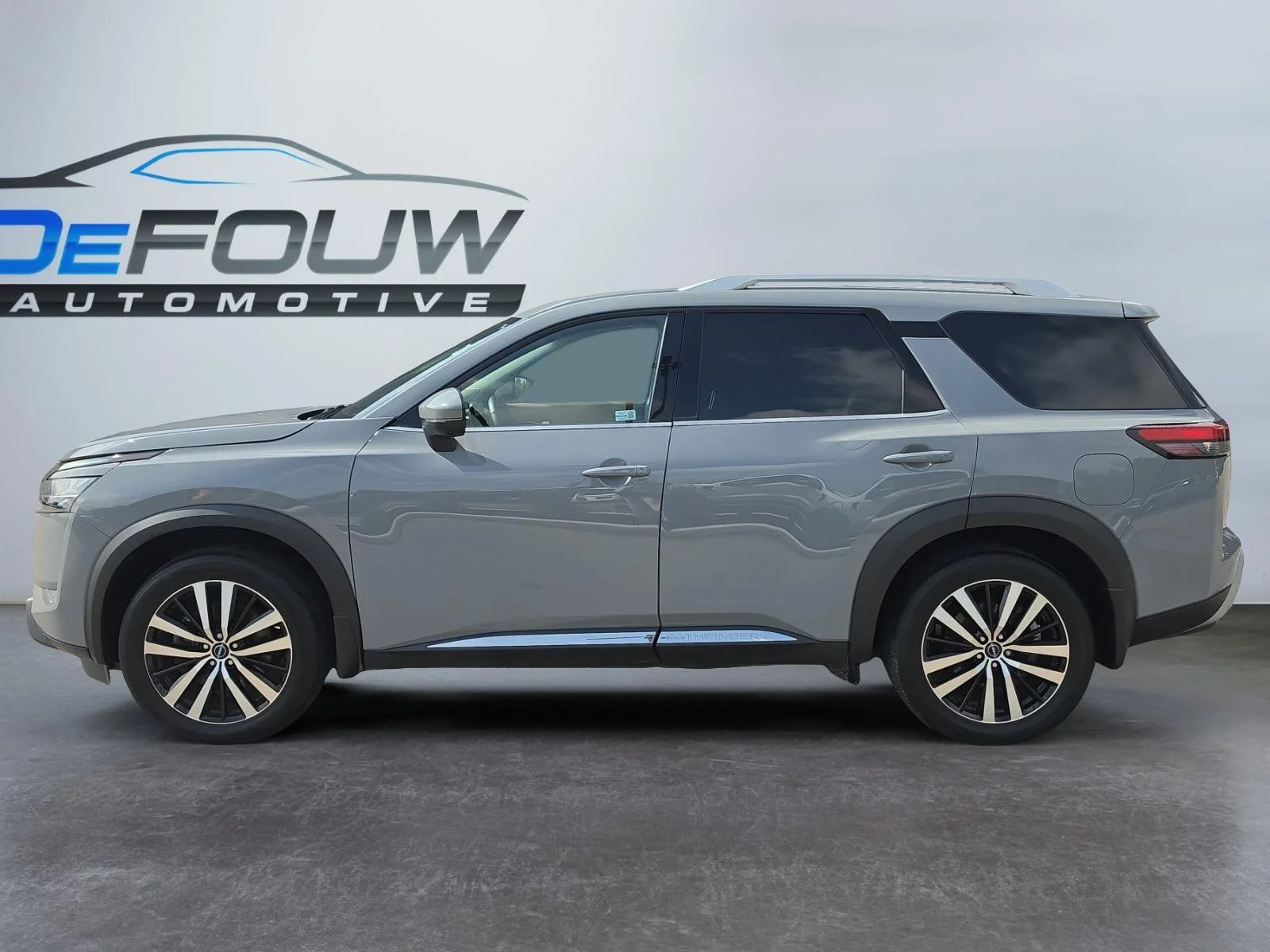 Used 2024 BLUE NISSAN PLATINUM 4WD image 6