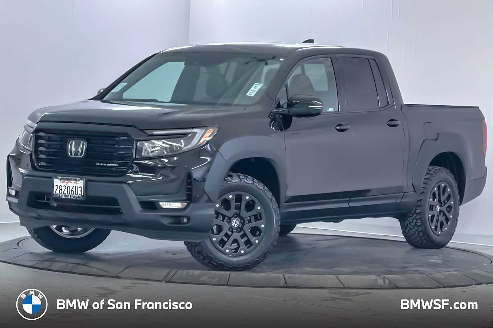 2023 Honda Ridgeline Black Edition's photo