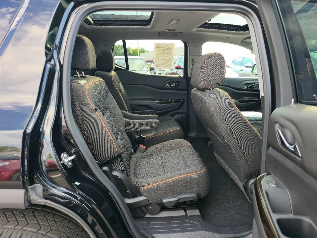 2023 GMC Acadia AT4 - Photo 29