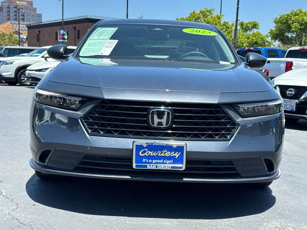 Used 2023 Gray Honda EX image 4