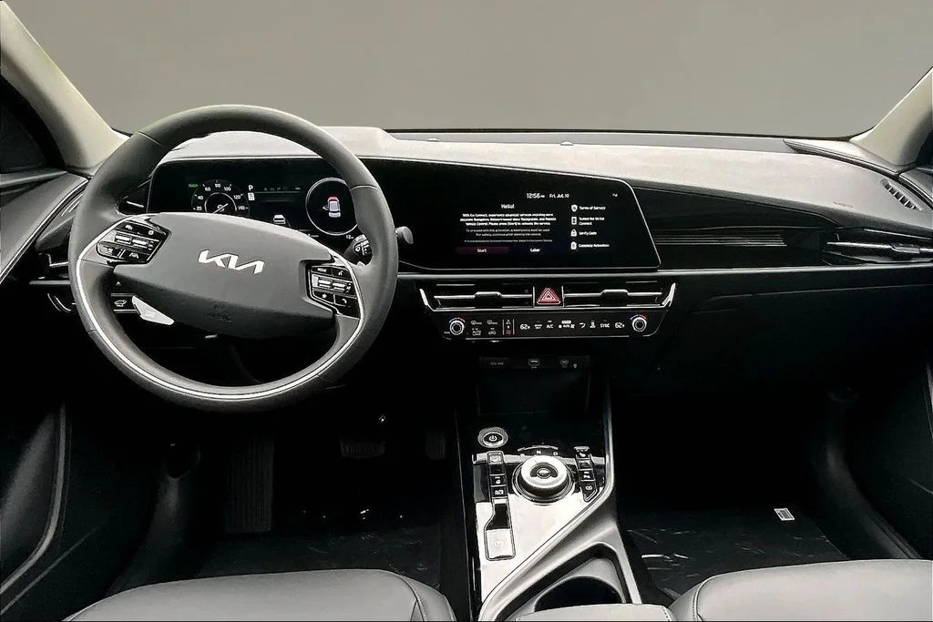 New 2026 Cityscape Green Kia WIND image 5