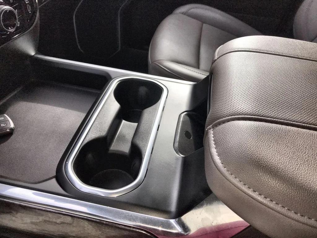 Used 2024 White Chevrolet LTZ image 20