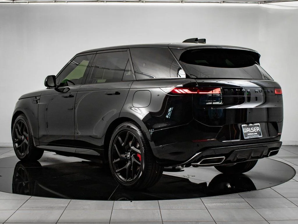 2025 Land Rover Range Rover Sport Dynamic SE - Photo 11
