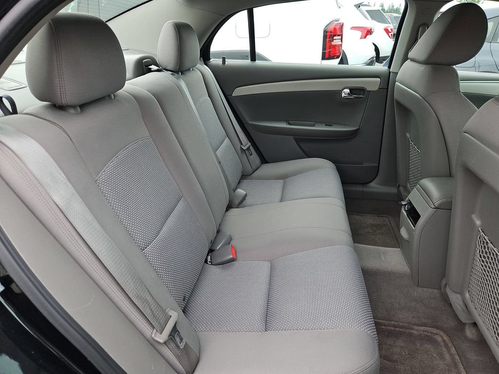 Used 2011 Black Granite Metallic Chevrolet LS image 27