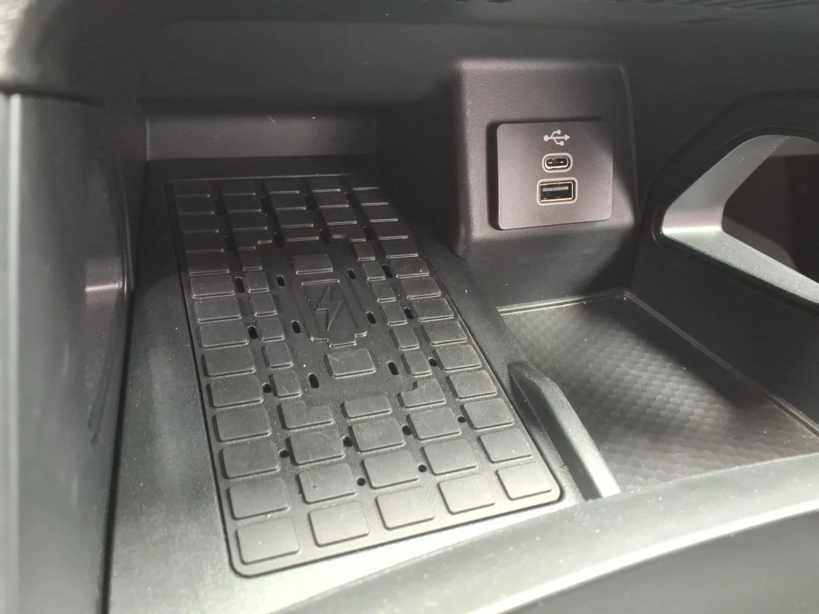 Used 2025 Marsh Gray Ford Raptor image 29