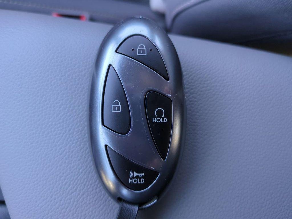 New 2026 White Hyundai SEL Sport image 32
