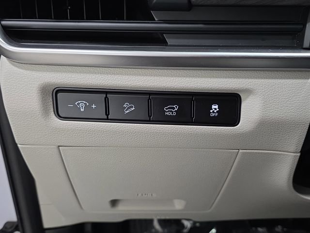 Used 2024 White Kia EX image 25