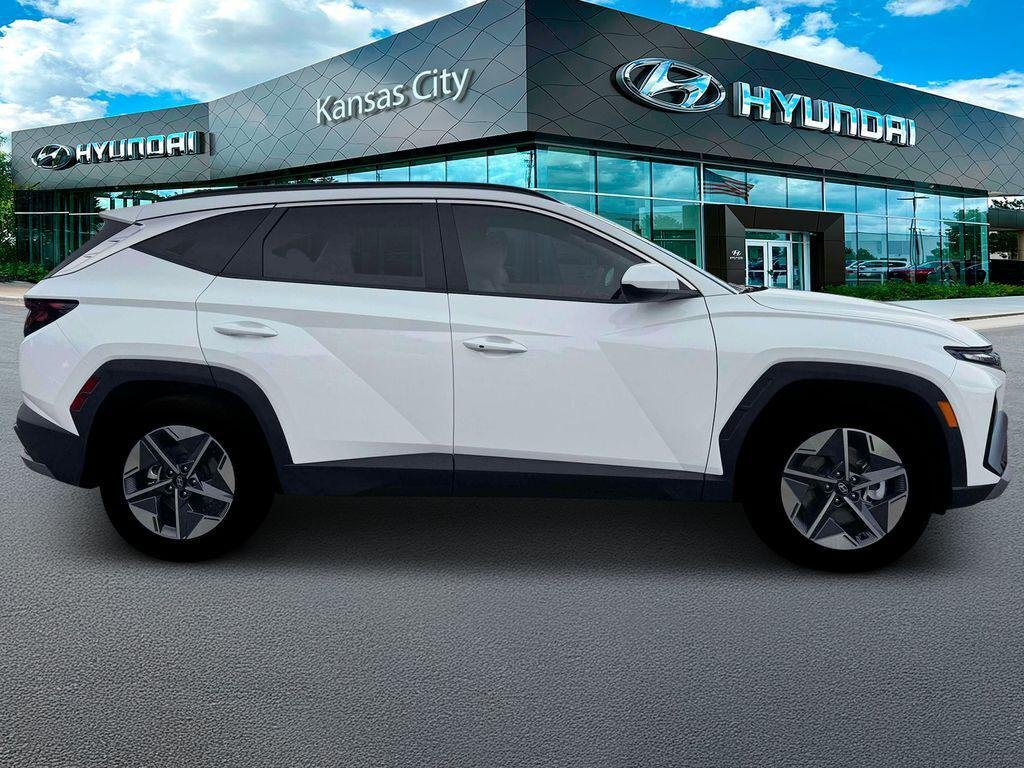 New 2026 Serenity White Pearl Hyundai SEL FWD image 8