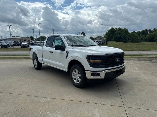 New 2026 Oxford White Ford XL image 1
