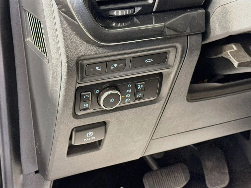 Used 2021 Carbonized Gray Metallic Ford XLT image 17