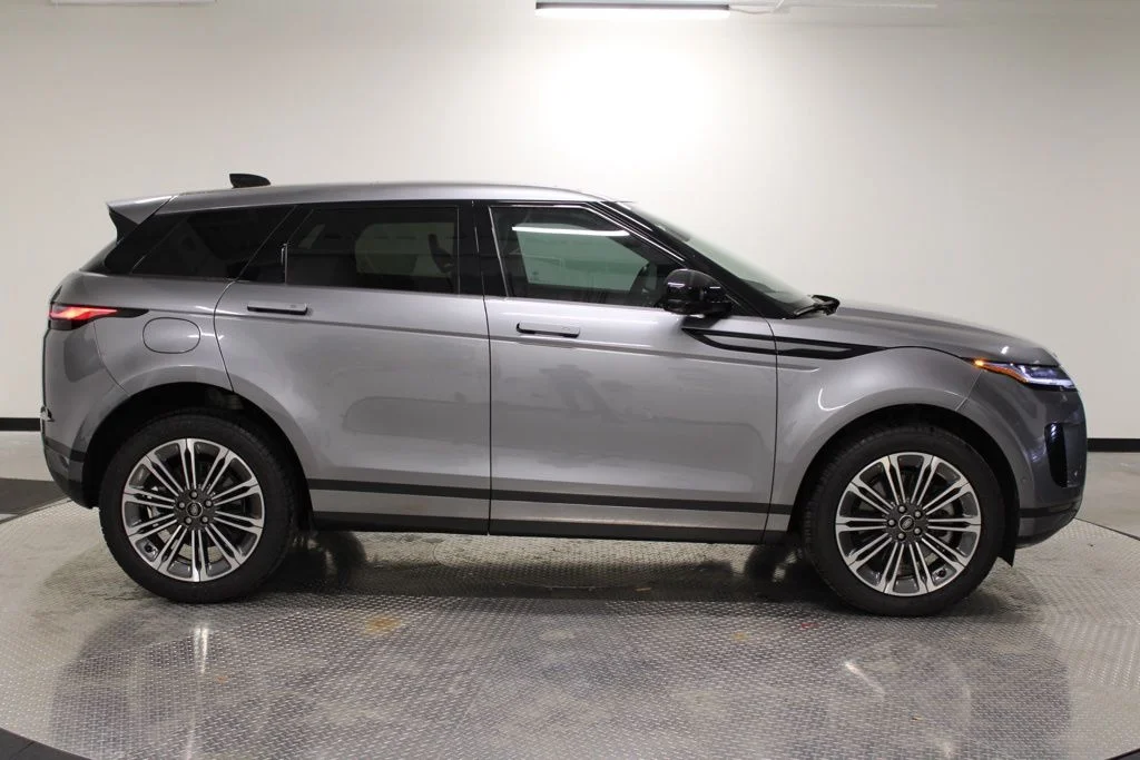 Used 2026 Gray Land Rover S image 22