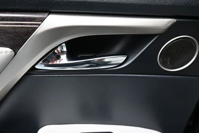 Used 2020 Black Lexus 350 image 16