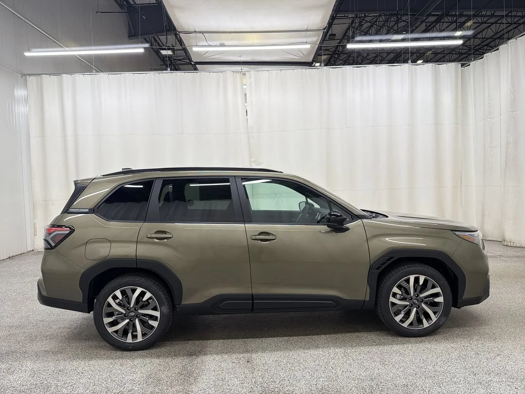 New 2026 Autumn Green Metallic Subaru Touring image 5