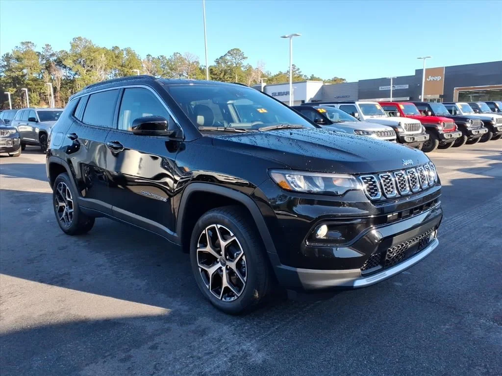 2026 Jeep Compass Limited 4X4's photo