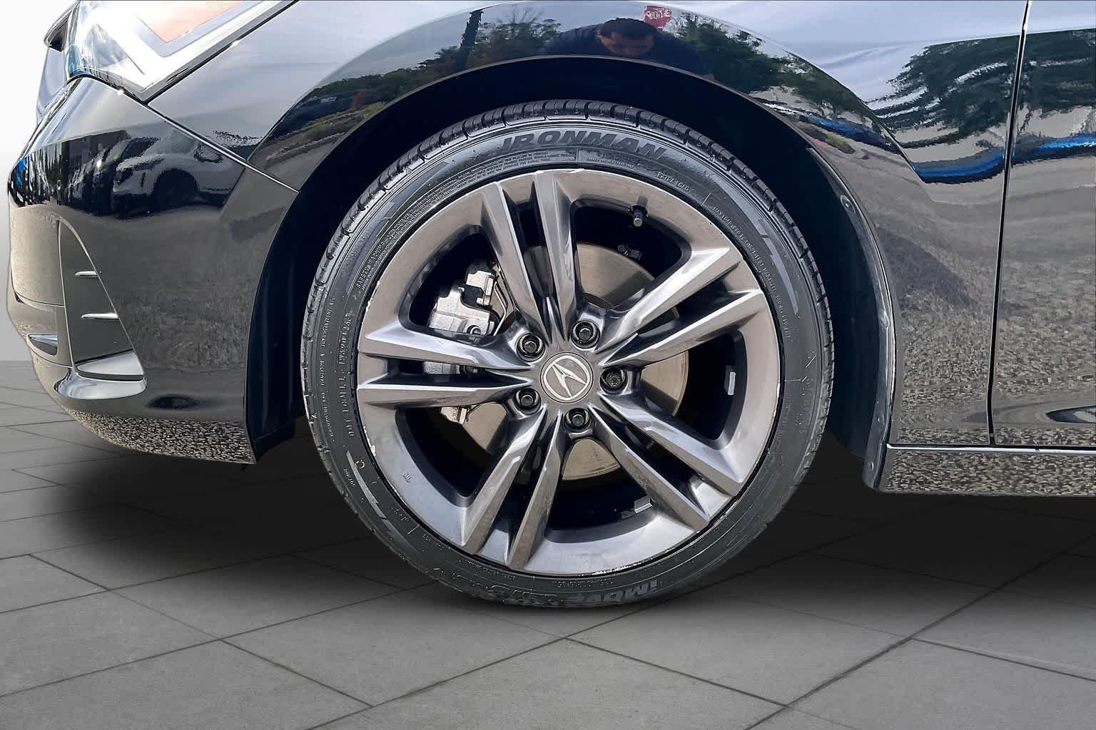 Certified Used 2024 Majestic Black Pearl Acura A-SPEC image 11