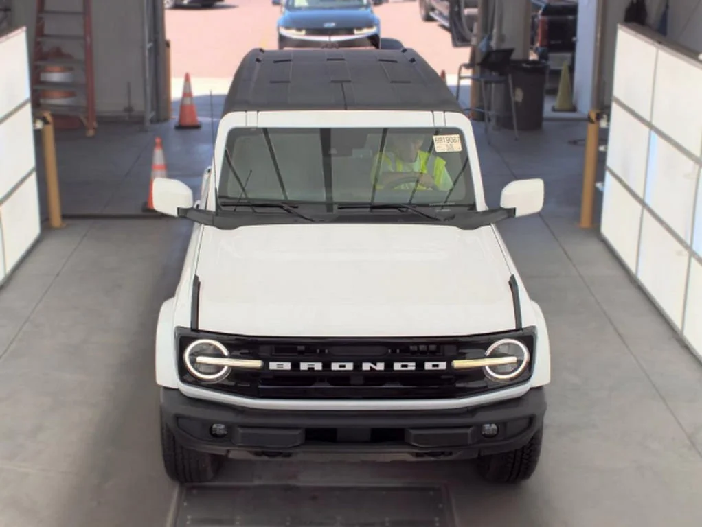 Used 2024 Oxford White Ford Outer Banks image 3